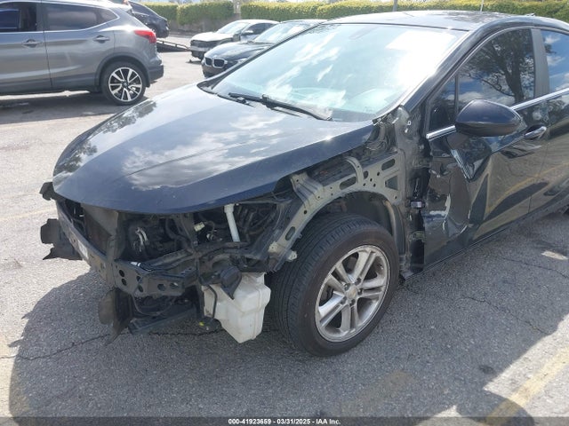 1G1BE5SM3H7152504 Chevrolet Cruze Lt Auto