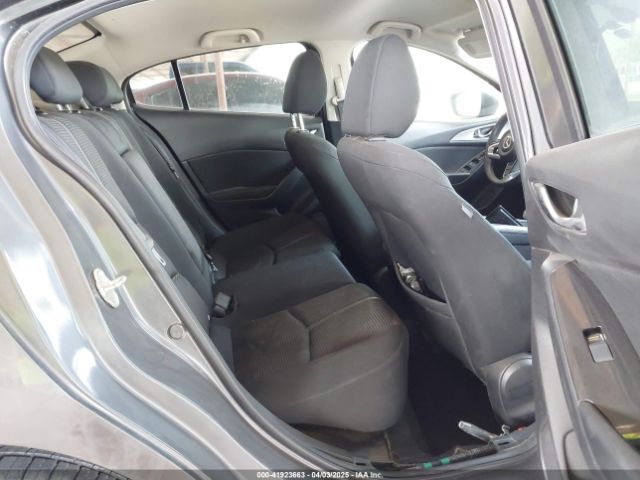 3MZBN1U71HM109502 Mazda Mazda3 Sport