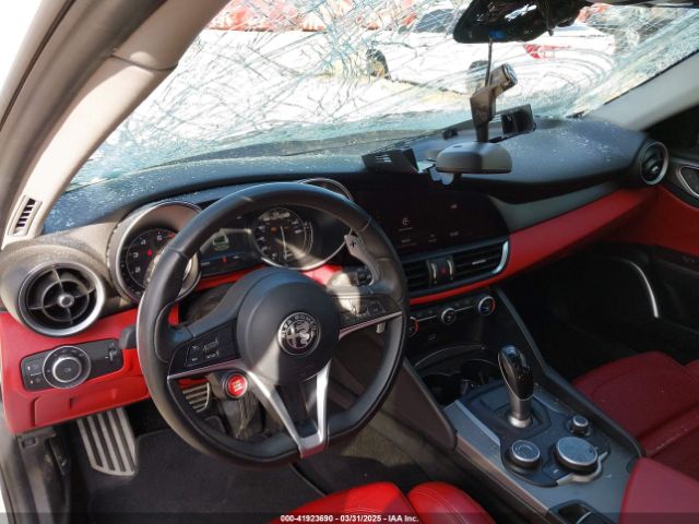 ZARFAEENXH7560223 Alfa Romeo Giulia Ti Awd