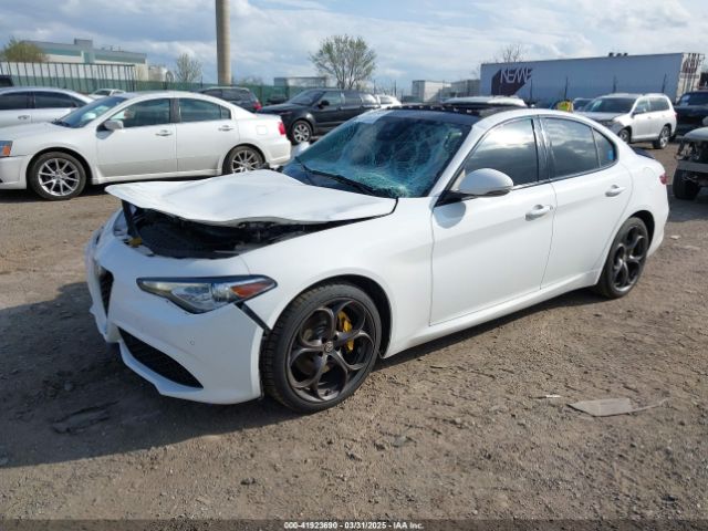 ZARFAEENXH7560223 Alfa Romeo Giulia Ti Awd