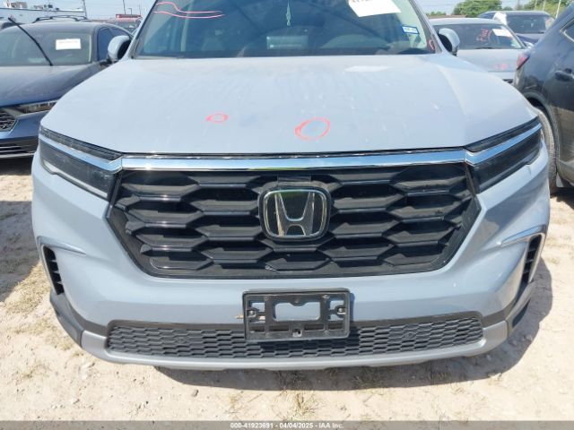 5FNYG2H72PB011136 Honda Pilot 2wd Touring
