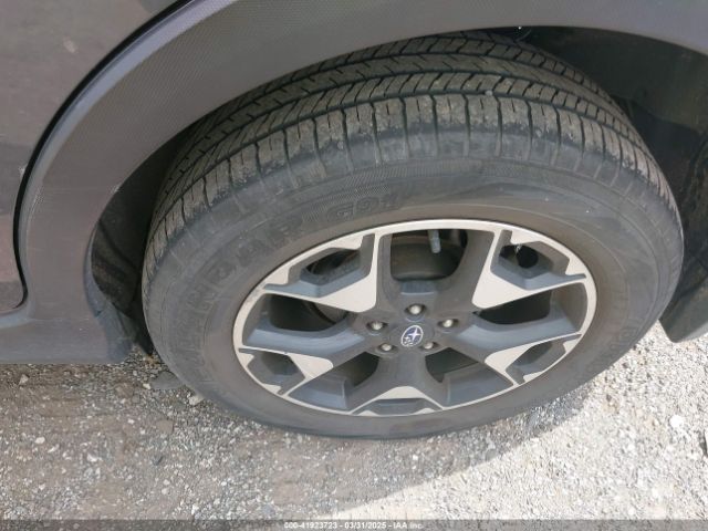 JF2GTAEC6L8202279 Subaru Crosstrek Premium