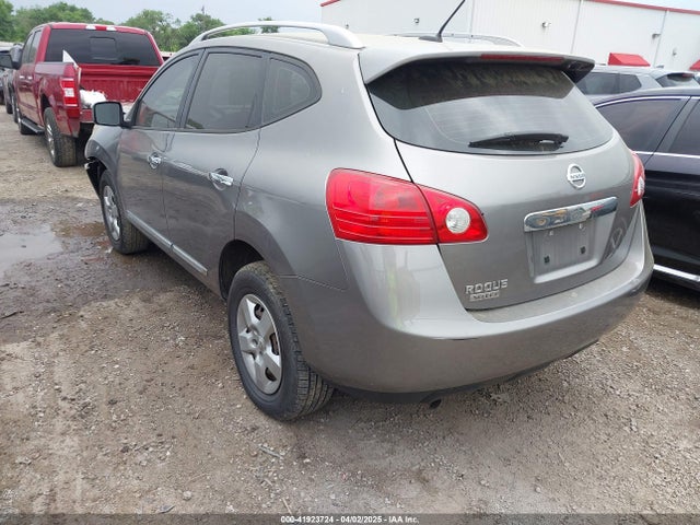 JN8AS5MT9FW651637 Nissan Rogue Select S