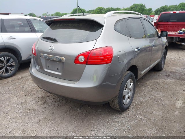 JN8AS5MT9FW651637 Nissan Rogue Select S
