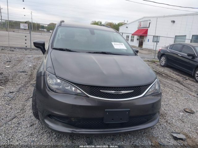 2C4RC1DG5MR511890 Chrysler Voyager Lxi