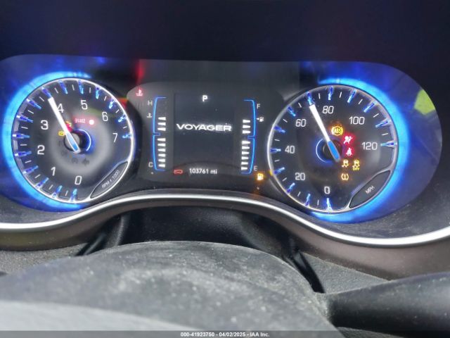 2C4RC1DG5MR511890 Chrysler Voyager Lxi