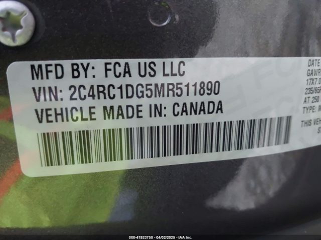 2C4RC1DG5MR511890 Chrysler Voyager Lxi