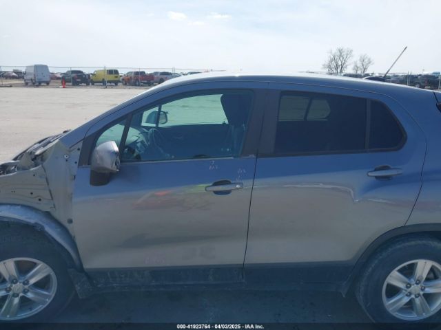 3GNCJNSB6LL208534 Chevrolet Trax Awd Ls