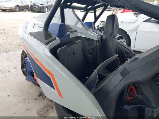 2022 POLARIS SLINGSHOT 57XAARHB0N8150492 Photo 7