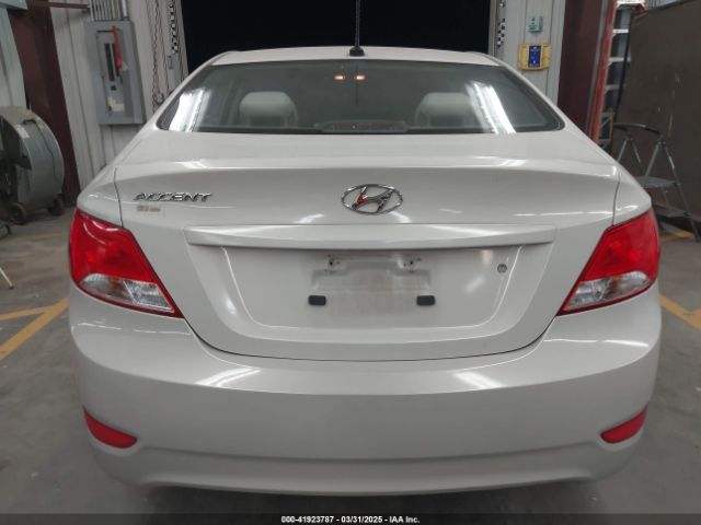 KMHCT4AE6HU205537 Hyundai ACCENT SE