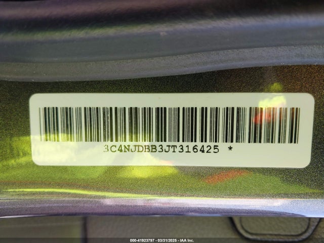 3C4NJDBB3JT316425 Jeep Compass Latitude 4x4