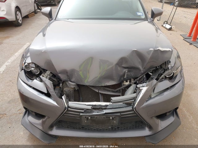 JTHBA1D29G5037244 Lexus IS 200T