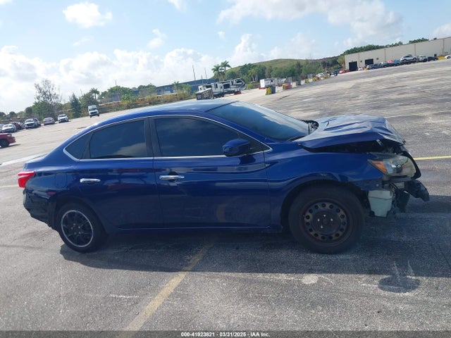 3N1AB7AP8HY218324 Nissan SENTRA S