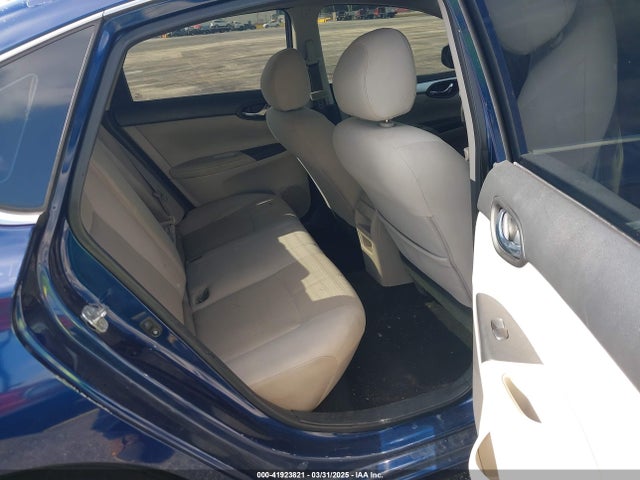 3N1AB7AP8HY218324 Nissan SENTRA S