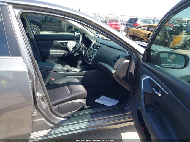 1N4AL3AP7HN344714 Nissan Altima 2.5 Sr