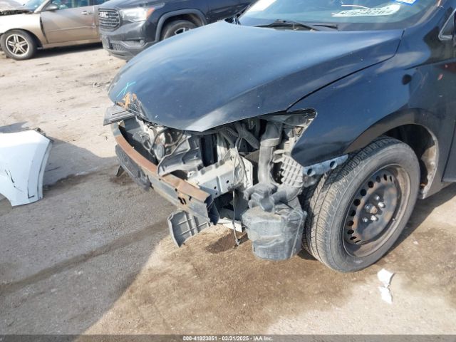 3N1AB7AP4EY260615 Nissan SENTRA SV