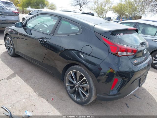 KMHTG6AF6KU007430 Hyundai Veloster 2.0 Premium