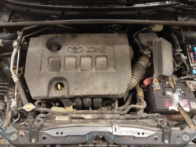 5YFBPRHE3EP149444 Toyota Corolla Le Eco Premium