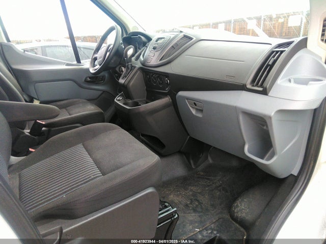 1FTYR1CM5KKA70355 Ford Transit-250