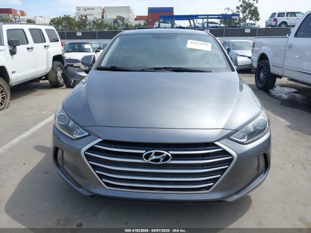 5NPD84LF4JH299000 Hyundai Elantra Value Edition