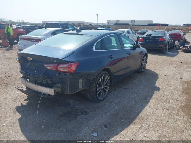 1G1ZD5ST0MF024116 Chevrolet Malibu Fwd Lt