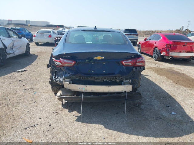 1G1ZD5ST0MF024116 Chevrolet Malibu Fwd Lt