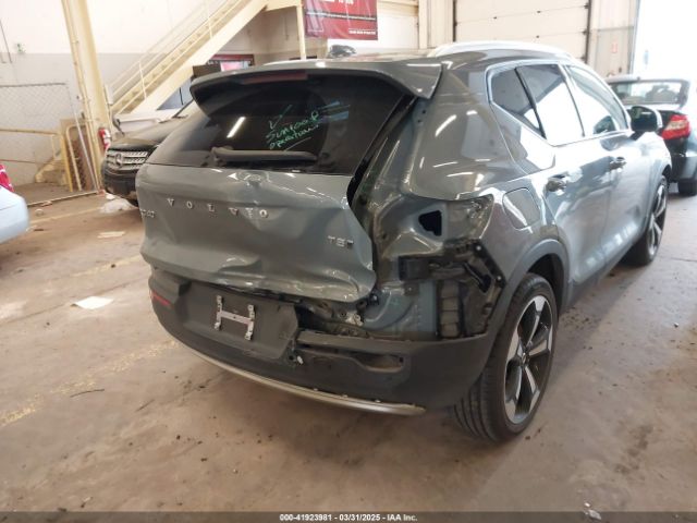 YV4162UK3M2416447 Volvo Xc40 T5 Momentum