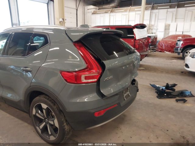 YV4162UK3M2416447 Volvo Xc40 T5 Momentum