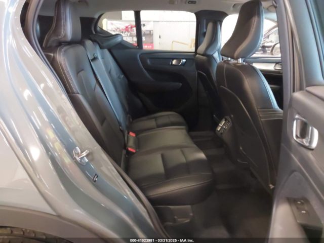 YV4162UK3M2416447 Volvo Xc40 T5 Momentum