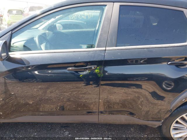 KM8K2CAA3JU082629 Hyundai Kona Sel