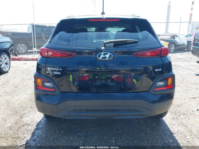 KM8K2CAA3JU082629 Hyundai Kona Sel