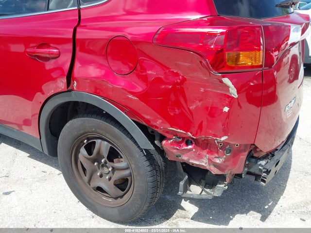 2T3ZFREV4FW228778 Toyota RAV4 LE