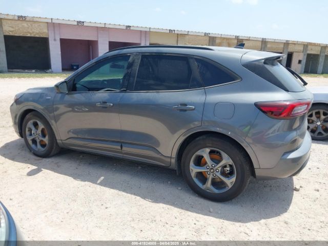1FMCU0MN5PUB20415 Ford Escape St-line