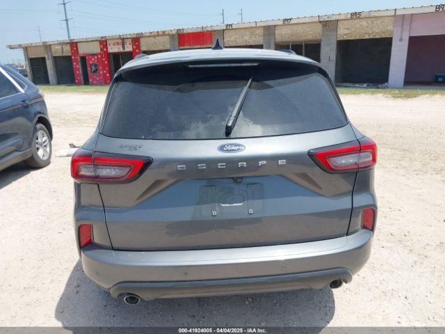 1FMCU0MN5PUB20415 Ford Escape St-line
