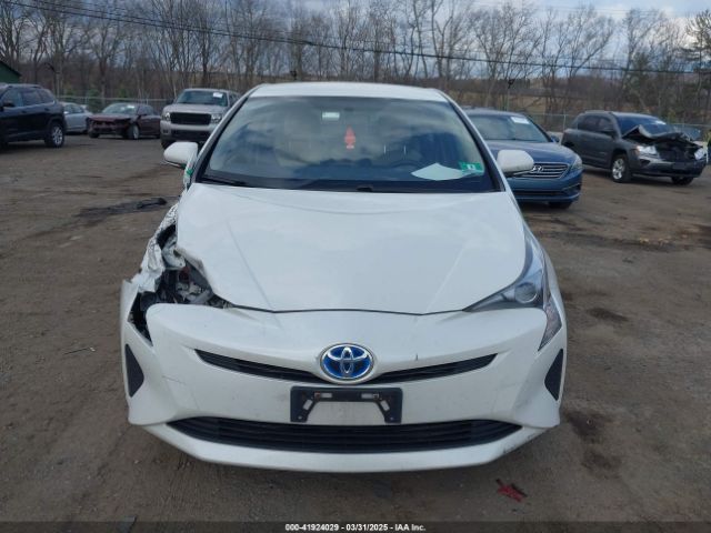 JTDKBRFU6G3003883 Toyota Prius Two