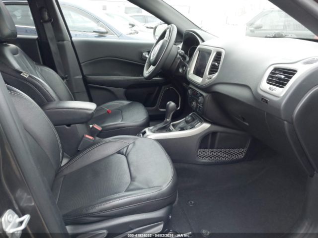 2021 JEEP COMPASS 3C4NJDEB7MT535498 Photo 4