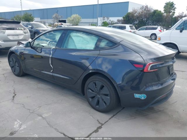 2025 TESLA MODEL 3 5YJ3E1EA8SF914801 Photo 2