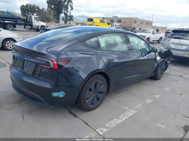 2025 TESLA MODEL 3 5YJ3E1EA8SF914801 Photo 3