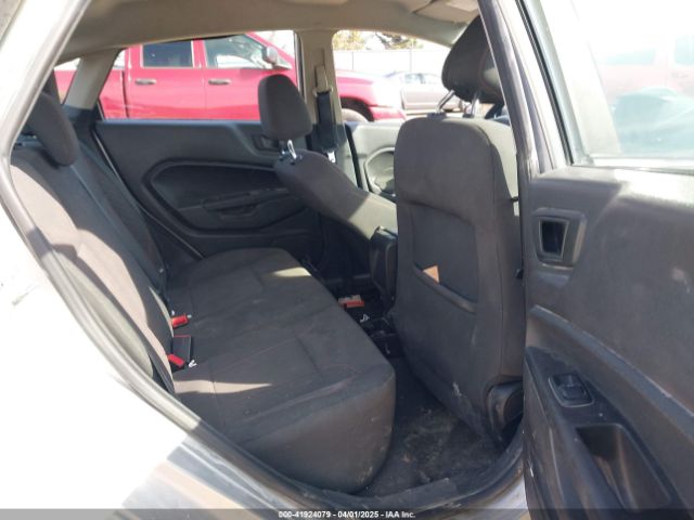 3FADP4BJ4JM134833 Ford FIESTA SE