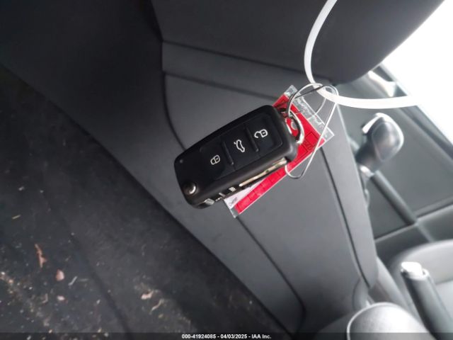 3VWL17AJ4GM251702 Volkswagen Jetta 1.8t Sel