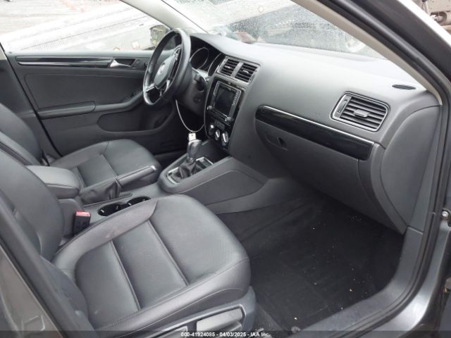 3VWL17AJ4GM251702 Volkswagen Jetta 1.8t Sel
