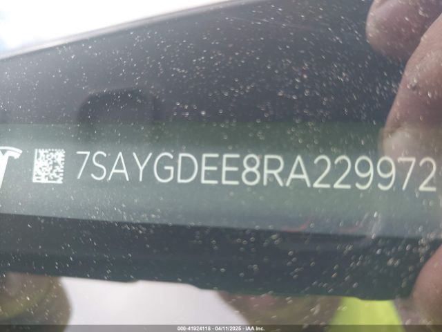 2024 TESLA MODEL Y 7SAYGDEE8RA229972 Photo 8