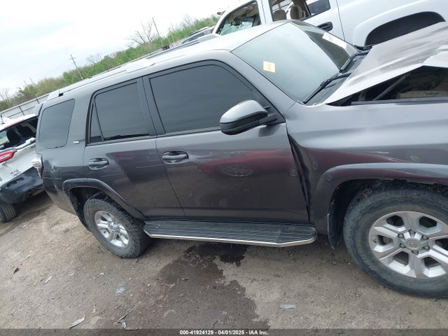 JTEBU5JR6G5321962 Toyota 4RUNNER SR5