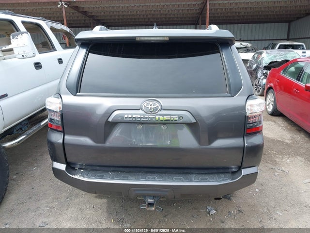 JTEBU5JR6G5321962 Toyota 4RUNNER SR5