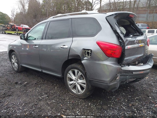 5N1DR2MM9JC621801 Nissan Pathfinder Sl