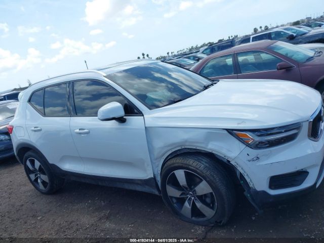 YV4162UK3L2346222 Volvo Xc40 T5 Momentum