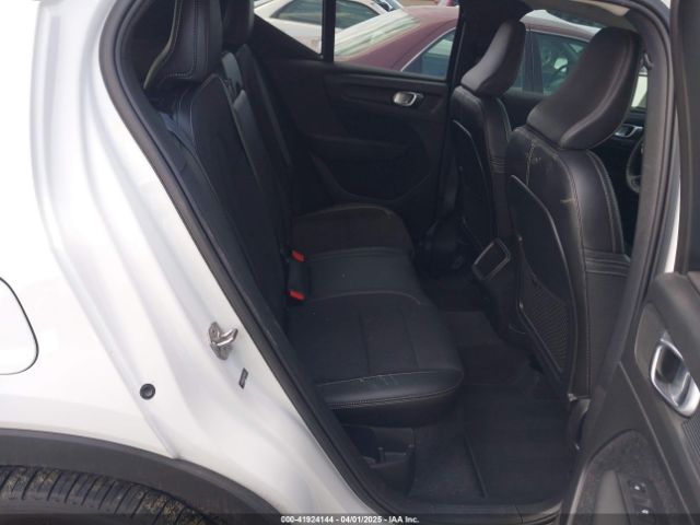 2020 VOLVO XC40 YV4162UK3L2346222 Photo 7