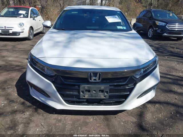 1HGCV1F3XJA208003 Honda Accord Sport