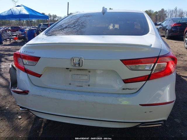 1HGCV1F3XJA208003 Honda Accord Sport