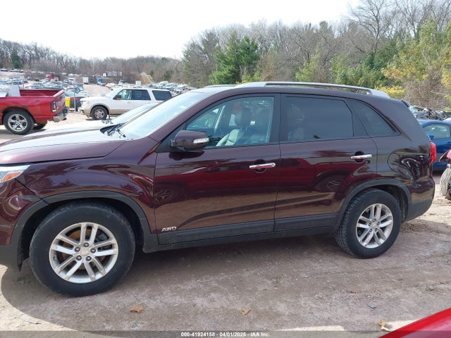 5XYKTDA61EG475569 KIA SORENTO LX